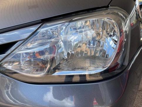 TOYOTA ETIOS HB XS 15