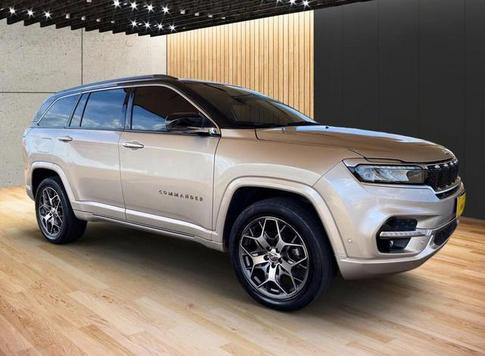 JEEP COMMANDER OVR TD380