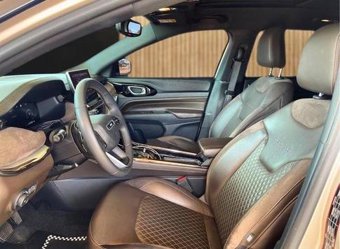 JEEP COMMANDER OVR TD380