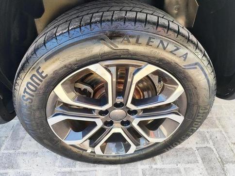 JEEP COMMANDER LIM T270