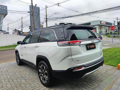 JEEP COMMANDER LIM T270