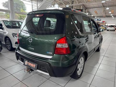 NISSAN LIVINA XGEAR 1.8 AUT