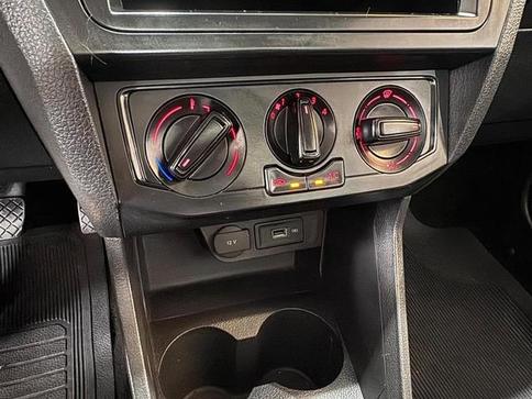 VOLKSWAGEN SAVEIRO CS RB MPI