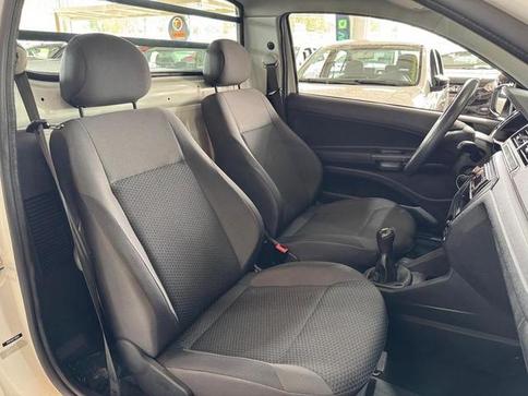 VOLKSWAGEN SAVEIRO CS RB MPI