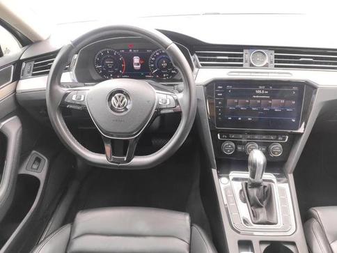 VOLKSWAGEN PASSAT HL TSI AA
