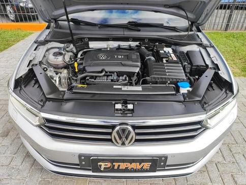 VOLKSWAGEN PASSAT HL TSI AA