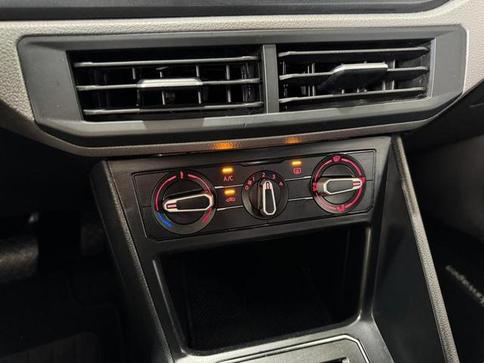 VOLKSWAGEN POLO CL AD