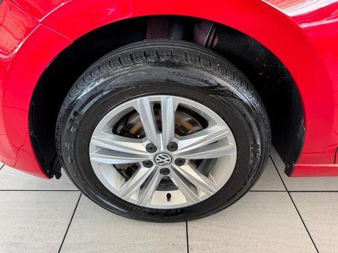 VOLKSWAGEN POLO CL AD