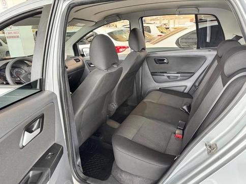 VOLKSWAGEN FOX CONNECT 1.6 FLEX 8V 5P