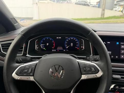 VOLKSWAGEN VIRTUS HIGHLINE 200 TSI 1.0 FLEX 12V AUT