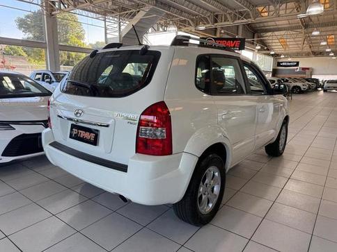 HYUNDAI TUCSON GLS B 2.0 AUT