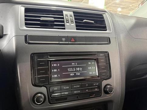 VOLKSWAGEN FOX TRENDLINE 1.0 FLEX 8V 5P