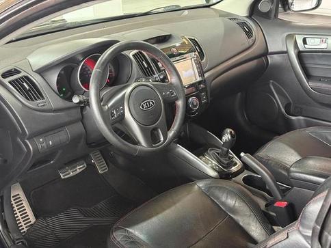 KIA CERATO KOUP 2.0 16V AUT.