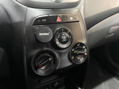 HYUNDAI HB20S 1.6 COMFORT PLUS 16V FLEX 4P MANUAL