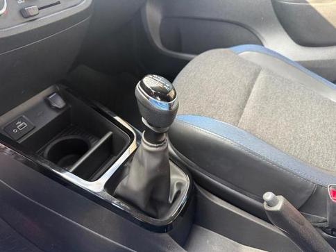 RENAULT KWID 1.0 12V SCE FLEX INTENSE MANUAL