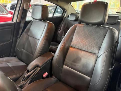 RENAULT FLUENCE DYNAMIQUE PLUS 2.0 16V FLEX AUT.