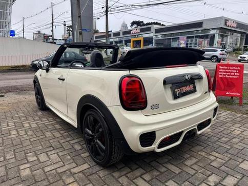 MINI CABRIO JCW