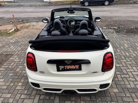 MINI CABRIO JCW