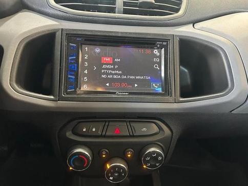 CHEVROLET ONIX 1.0MT LT