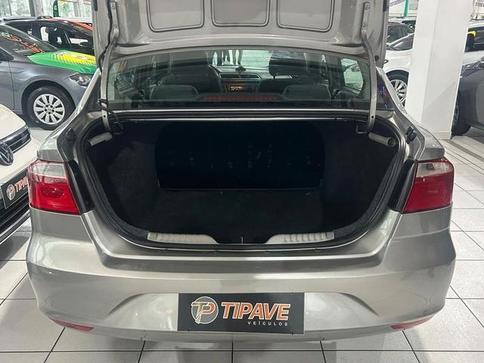 VOLKSWAGEN VOYAGE 1.6 TREND 8V FLEX 4P MANUAL