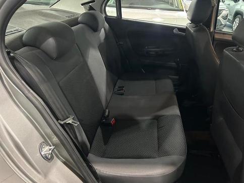 VOLKSWAGEN VOYAGE 1.6 TREND 8V FLEX 4P MANUAL