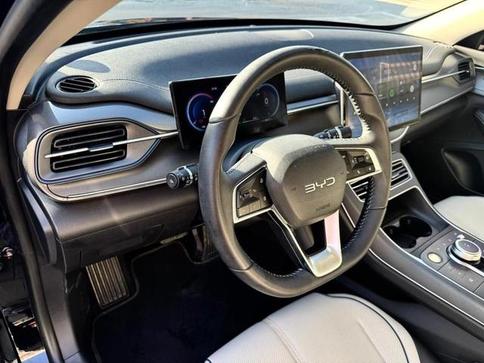 BYD KING GS 1.5 16V AUT. (HIBRIDO)