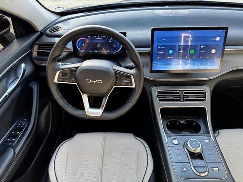 BYD KING GS 1.5 16V AUT. (HIBRIDO)