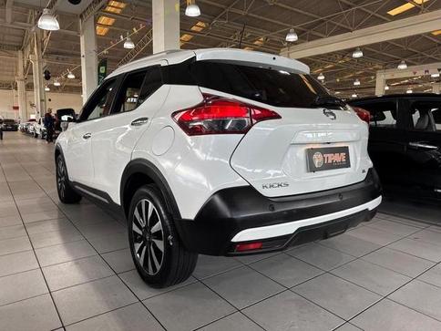 NISSAN KICKS SL 1.6 16V FLEXSTAR 5P AUT.