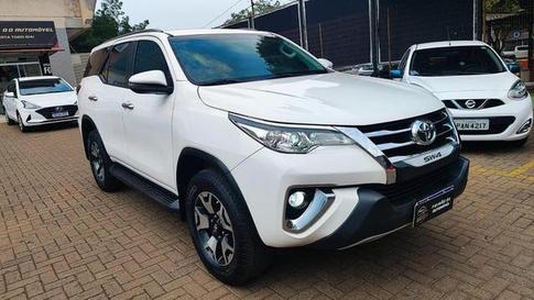 TOYOTA HILUX SW4 4X2 SR 2.7 16V