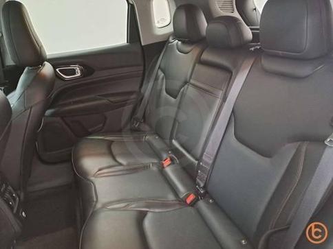 JEEP COMPASS 1.3 T270 TURBO FLEX LIMITED AT6