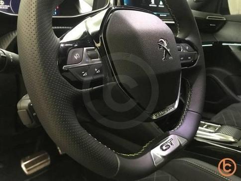 PEUGEOT 2008 50 KW EL�TRICO E-GT